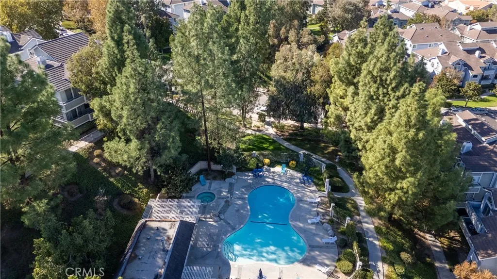 26971 Flo Ln, Canyon Country, California 91351 home-pic-32